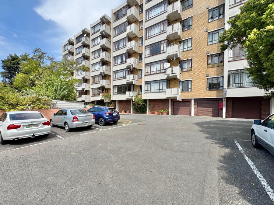 2 Bedroom Property for Sale in Kenilworth Western Cape